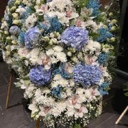 Венки из живых цветов_18