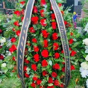 Венки из живых цветов_21