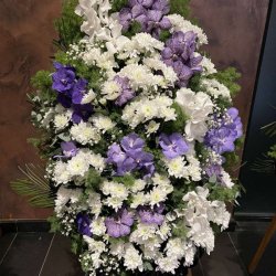 Венки из живых цветов_29