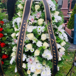 Вінки з живих квітів на похорон_6