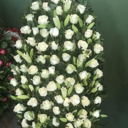 Вінки з живих квітів на похорон_36